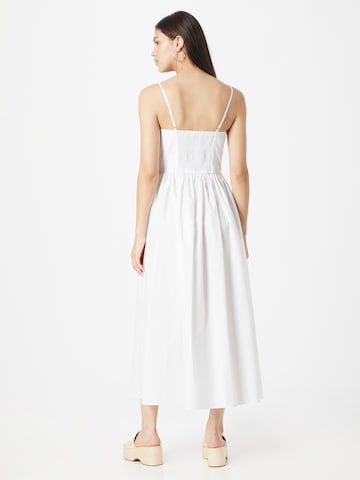 River Island Καλοκαιρινό φόρεμα σε λευκό