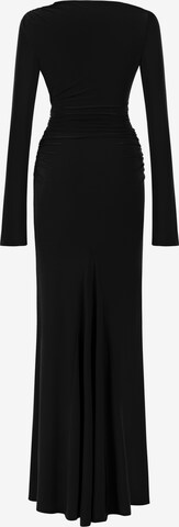 Rochie de la NOCTURNE pe negru