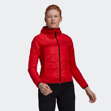 Veste outdoor ADIDAS TERREX en rouge : devant