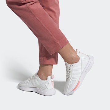 ADIDAS ORIGINALS Sneaker ZX 2K Flux in Grau WeiB ABOUT YOU