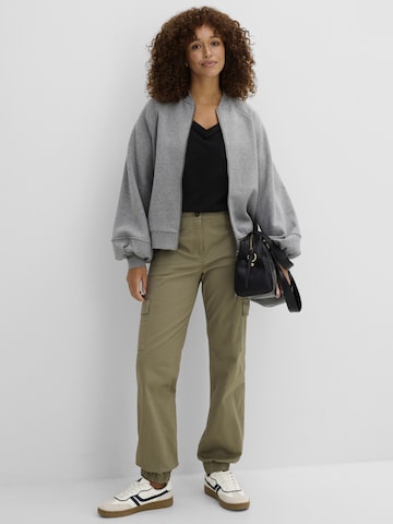 bonprix Tapered Hose in Grün
