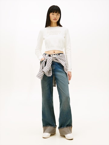 Pullover di Tommy Jeans in bianco