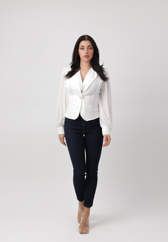Blazer di Elara in bianco