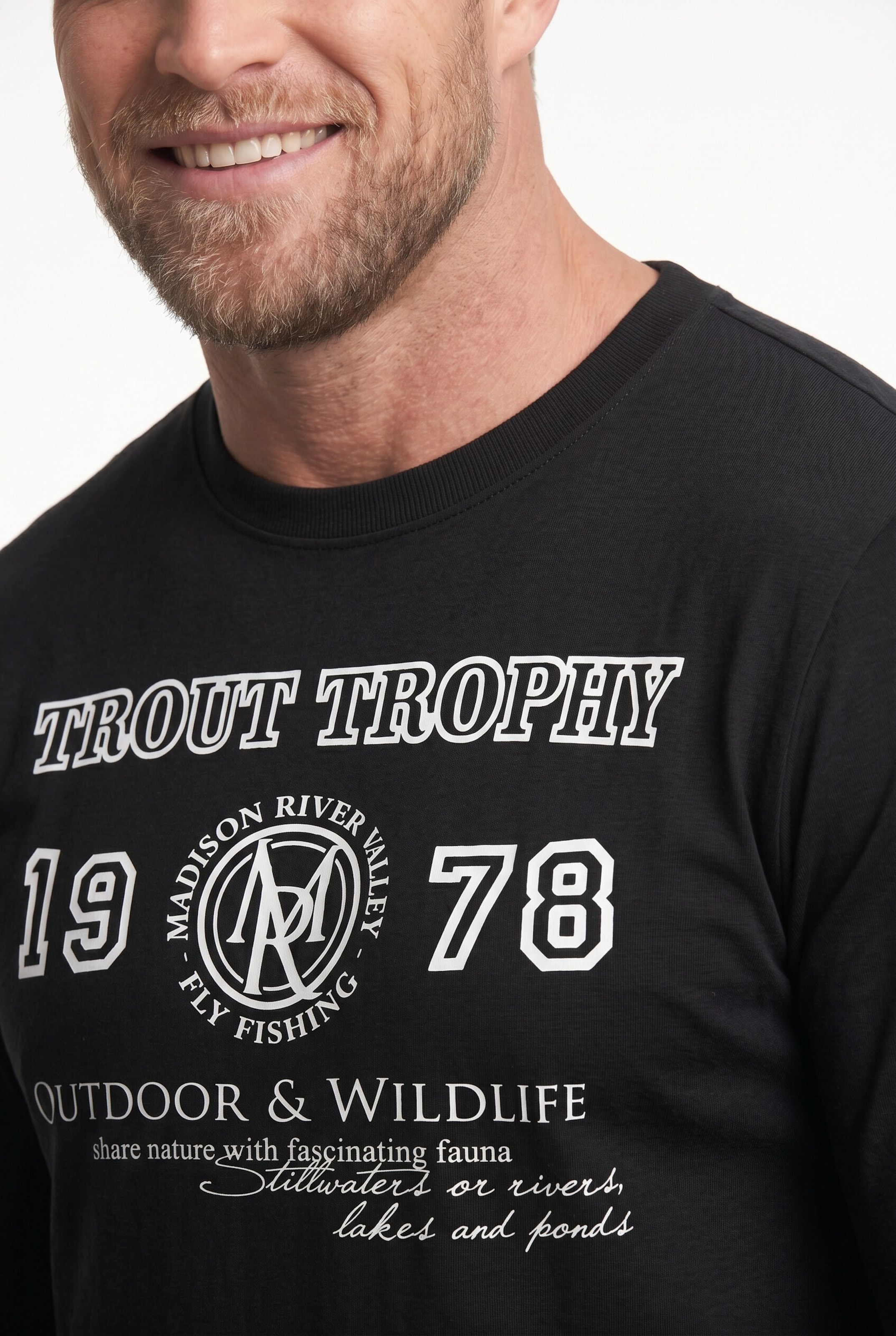 Men Plus Shirt in Schwarz