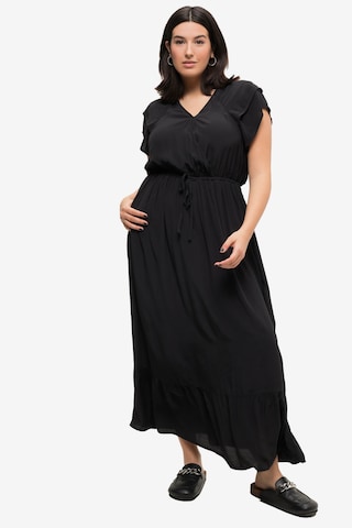 Studio Untold Dress in Black: front