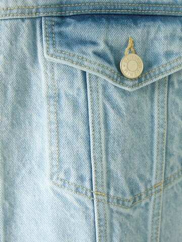 Bershka Jacke in Blau