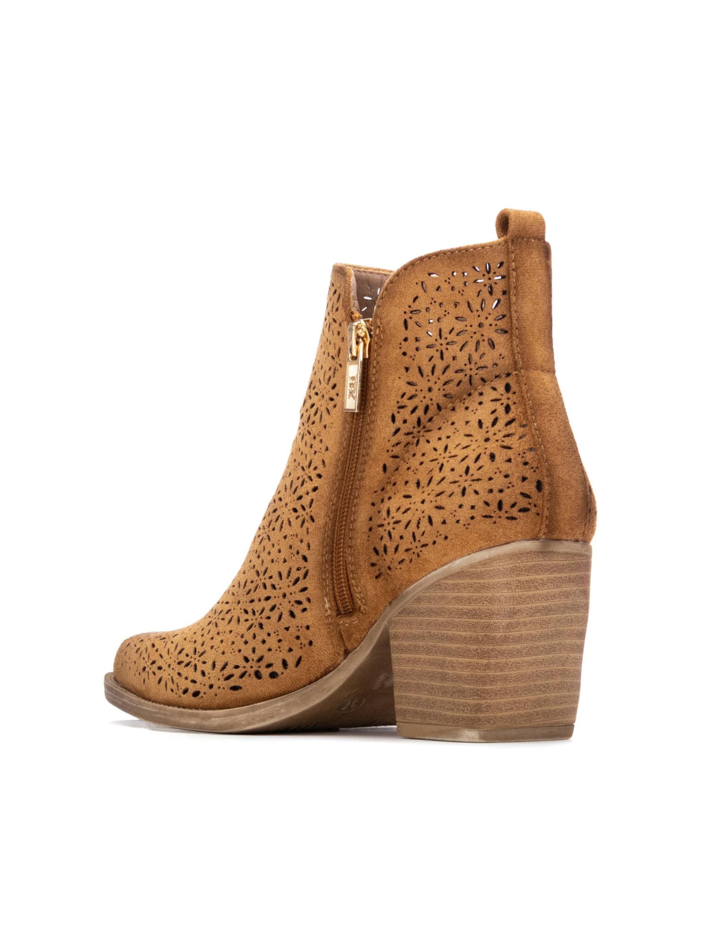 Xti Stiefelette‌‌‌‌‌‌‌‌‌‌ in Beige