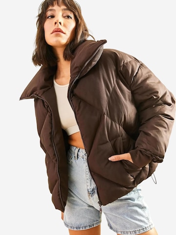 Bianco Lucci - Casaco de inverno em castanho