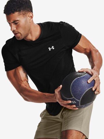 UNDER ARMOUR - Camiseta funcional en negro