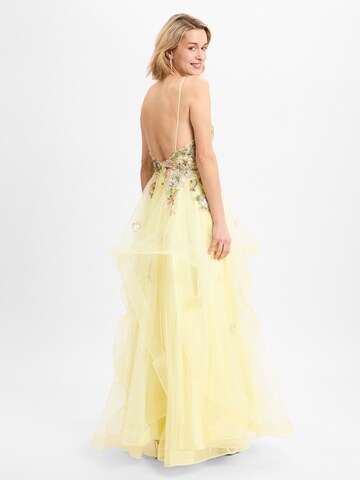 Unique Evening dress in Yellow