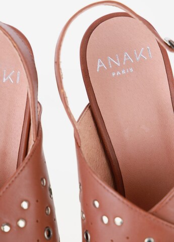 ANAKI Paris Sandals & High-Heeled Sandals in 40 in Brown