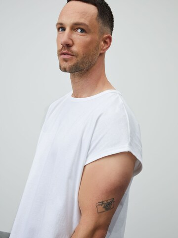 T-Shirt 'Theo' DAN FOX APPAREL en blanc