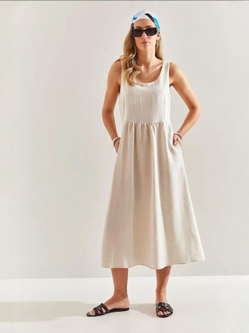 Bianco Lucci Dress in Beige