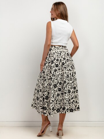 TESSITA Skirt in White