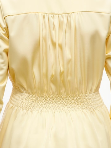 Liberte Essentiel - Camisa ' TIKI SS ' em amarelo