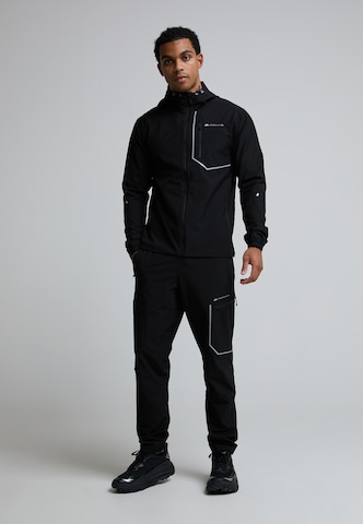 MONTERRAIN Normalny krój Spodnie sportowe 'Ramble 3.0 Woven' w kolorze czarny