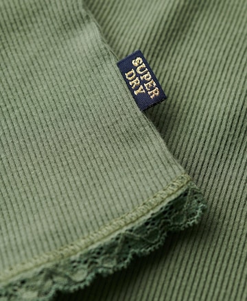 Superdry Top 'Essential' in Green