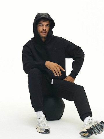 Pullover 'RECREATION Scuba Hoodie' di DRILLS Apparel in nero