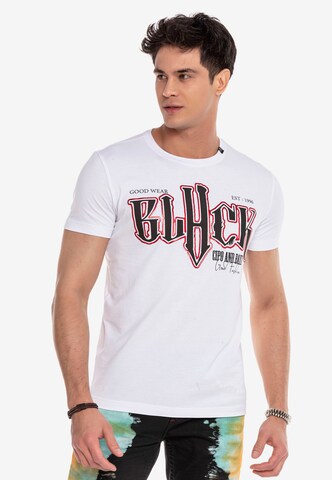 T-Shirt CIPO & BAXX en blanc