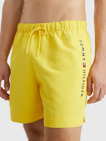 Tommy Hilfiger Underwear Plavecké šortky – žlutá