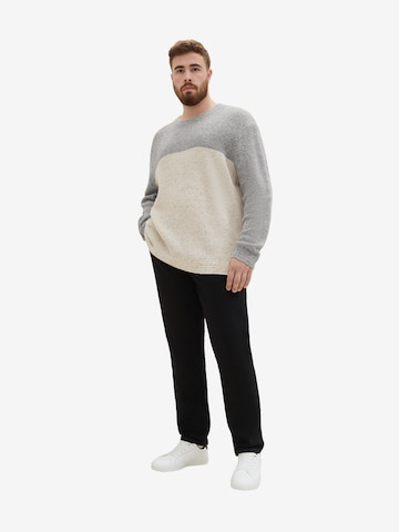 TOM TAILOR Men + Pullover in Grau