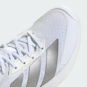 Chaussure de sport 'Adizero Ubersonic 5' ADIDAS PERFORMANCE en blanc