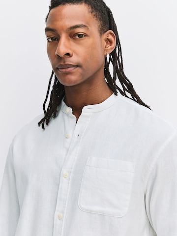 Next Comfort Fit Hemd in Weiß