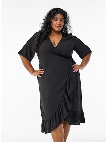 Robe 'Caanni' Zizzi en noir : devant