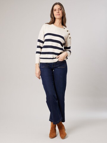Deeluxe Sweater in White