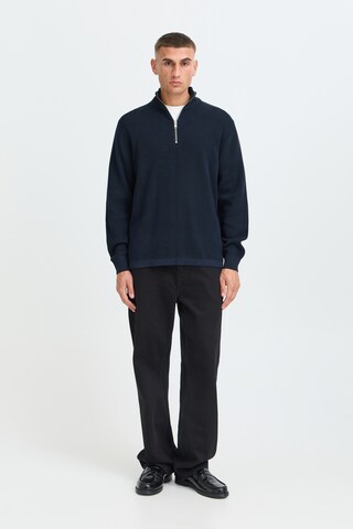 !Solid Sweater 'SDVian' in Blue