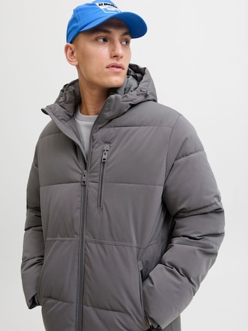 JACK & JONES Winter jacket 'JJEOWEN' in Grey: front