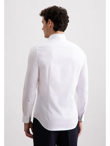 Coupe regular Chemise business SEIDENSTICKER en blanc