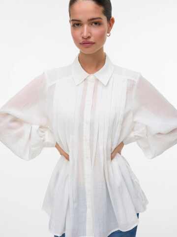 VERO MODA Blouse 'VMAvery' in Wit