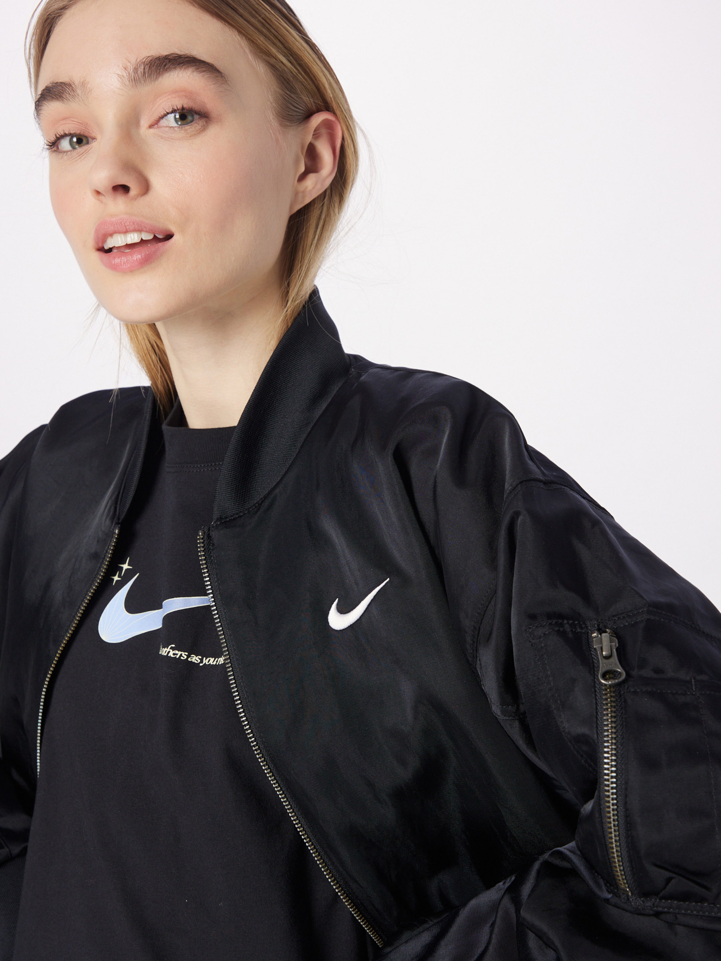 Nike Sportswear Between season jacket in Black ABOUT YOU