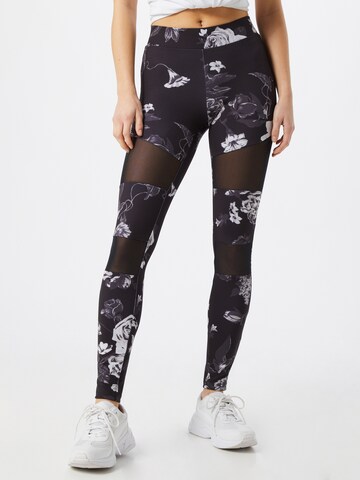 Urban Classics Skinny Leggings in Black: front