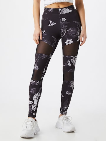 Urban Classics Skinny Leggings in Black: front