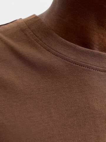 JACK & JONES - Camiseta en marrón