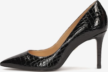 Kazar Pumps in Black: front