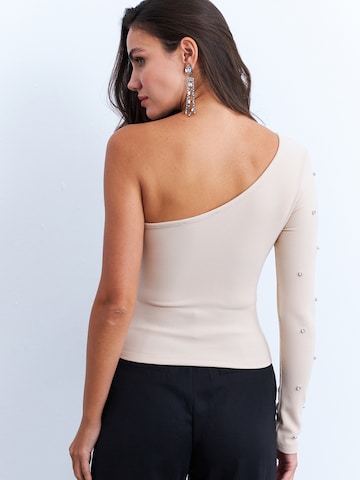 Cool & Sexy T-shirt i beige