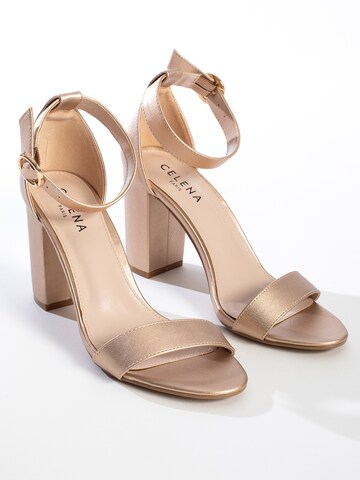 Celena Sandal 'Claudia' i guld