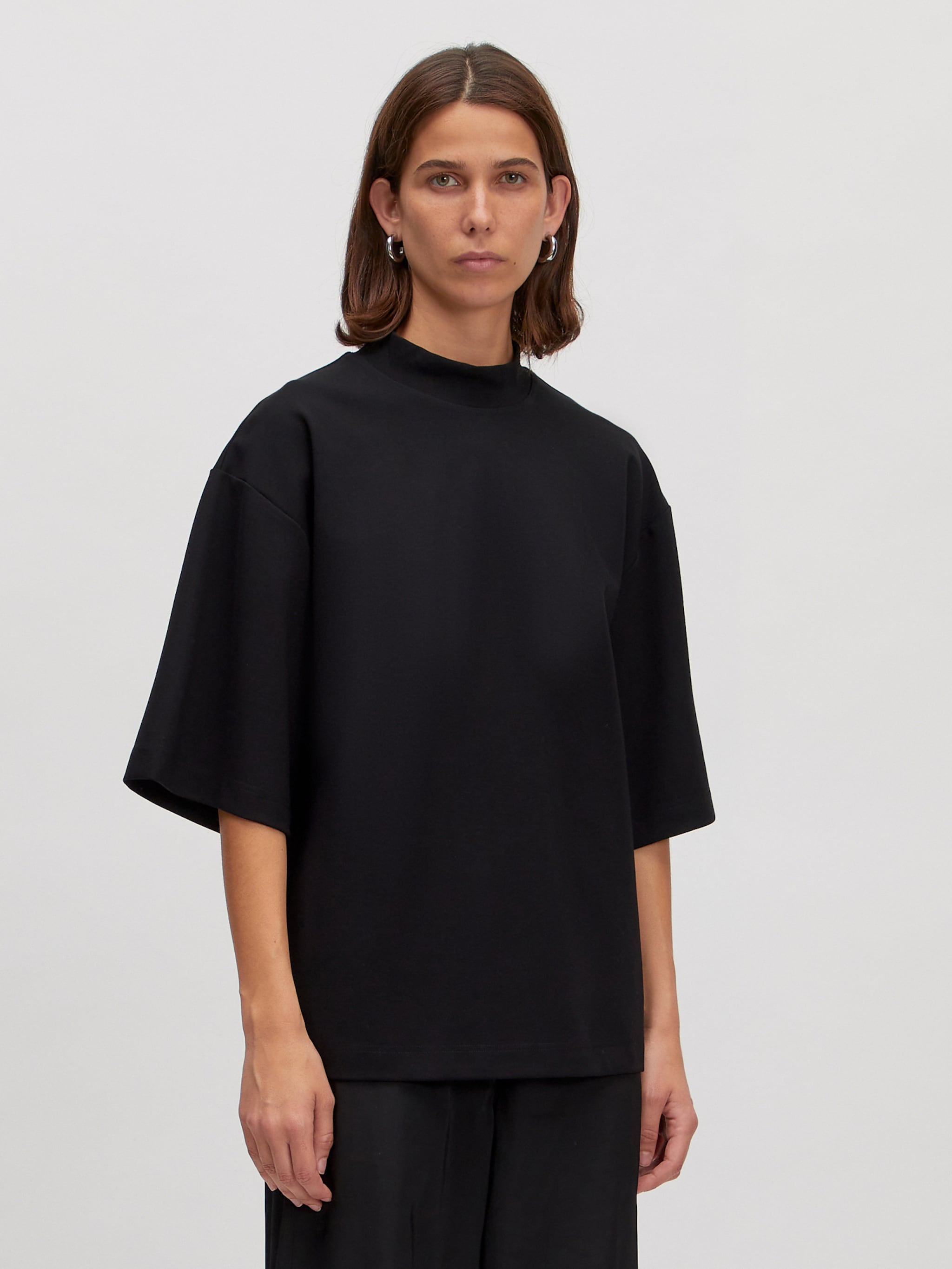 EDITED Producten Shirt 'Gunda' Zwart