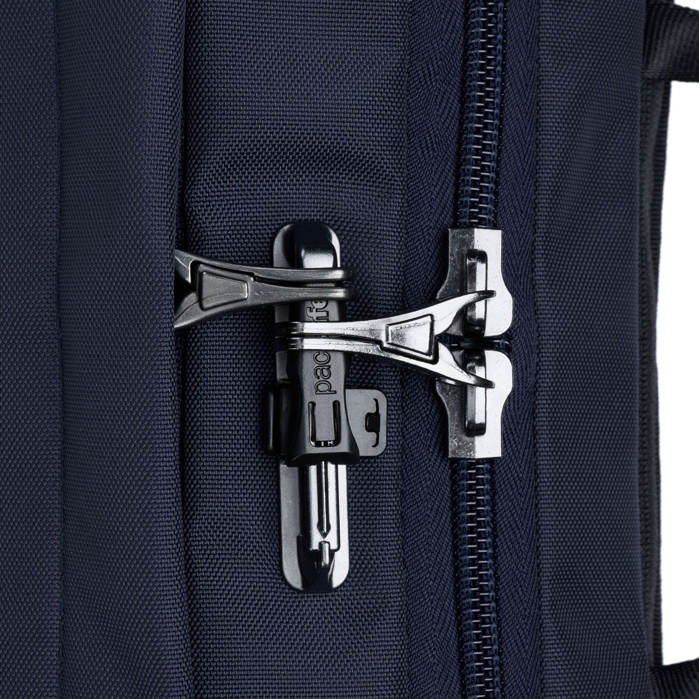 Pacsafe Rucksack 'Metrosafe X' in Blau