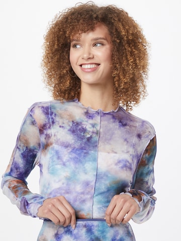 Monki Shirt in Blauw: voorkant