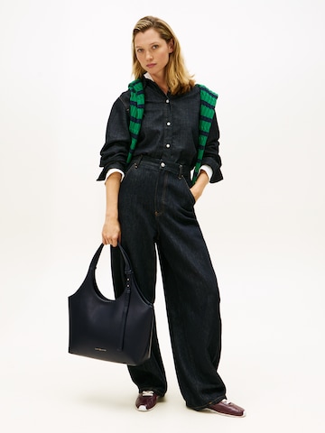 TOMMY HILFIGER Ostoskassi värissä sininen