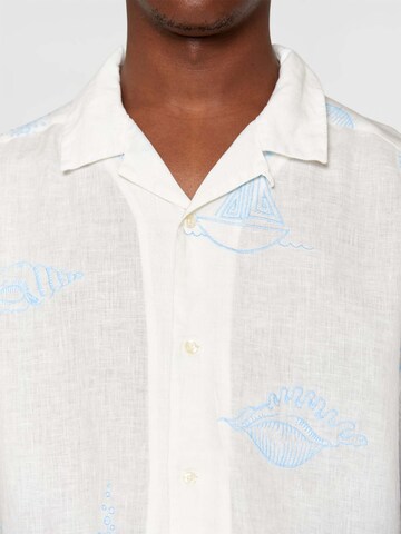 KnowledgeCotton Apparel Regular fit Button Up Shirt in White