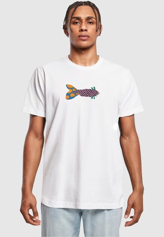 Merchcode Shirt 'Yellow Submarine - Fish No. 1' in Wit: voorkant