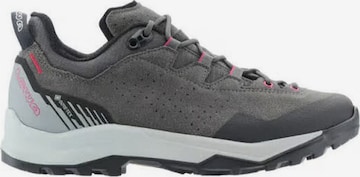 LOWA Flats 'Explorer' in Grey: front