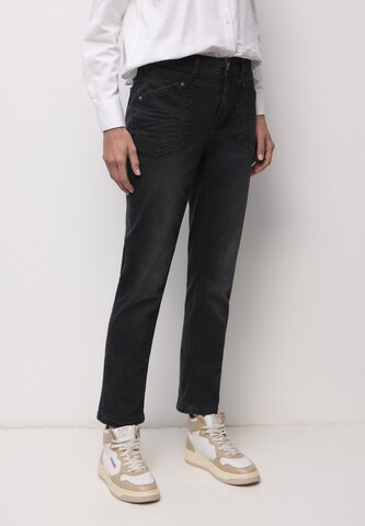 STREET ONE Tapered Jeans in Black: front