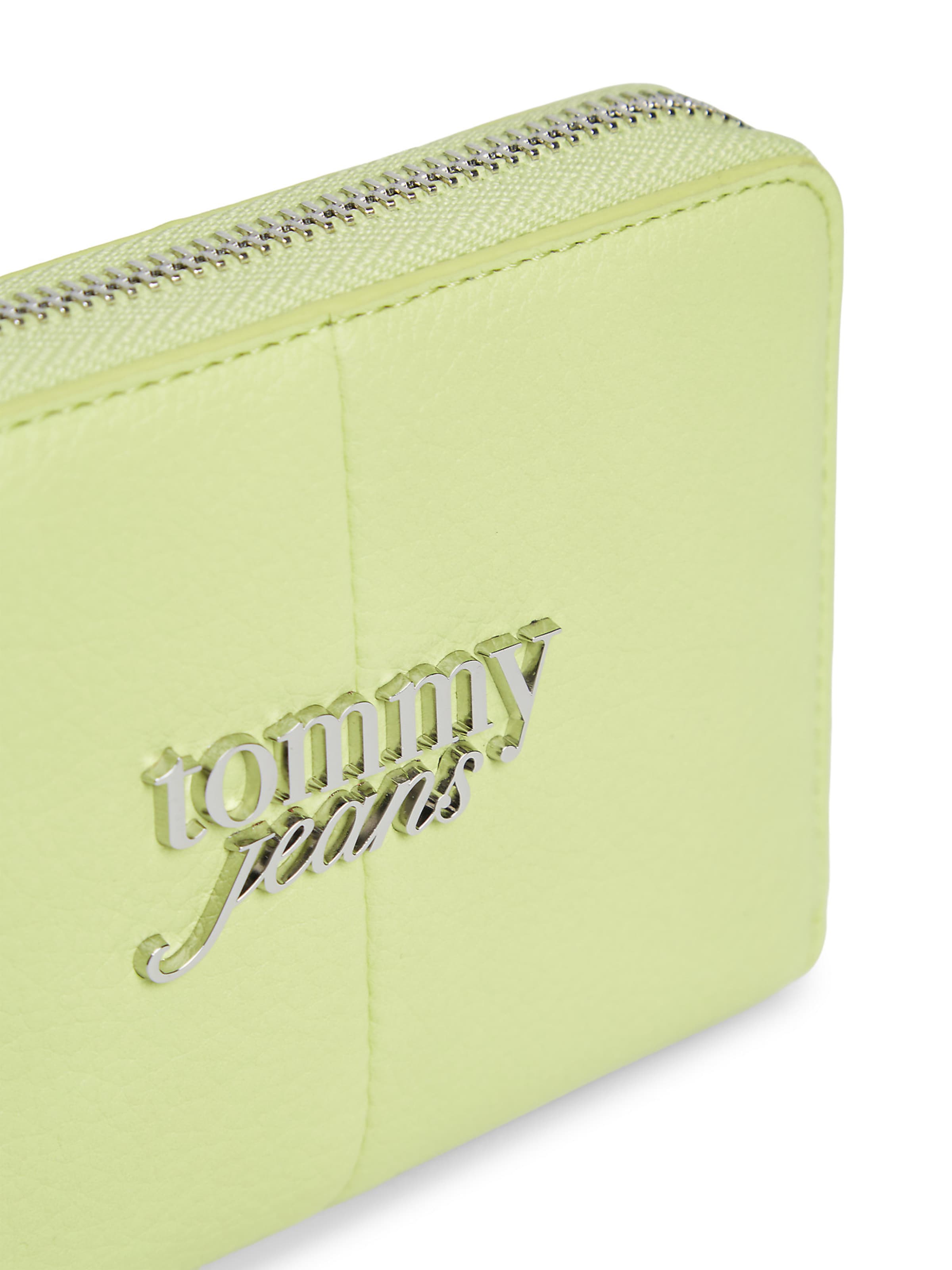 Tommy Jeans Portemonnaie 'Bold' in Grün