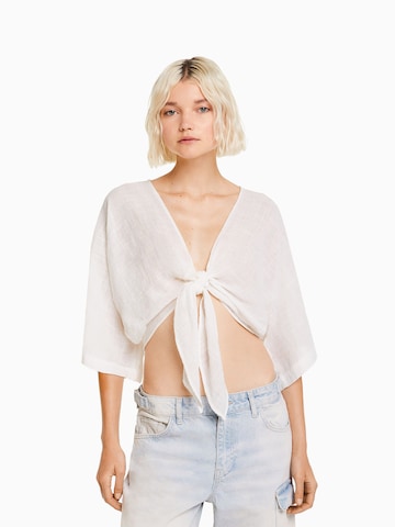 Bershka Blouse in Wit: voorkant